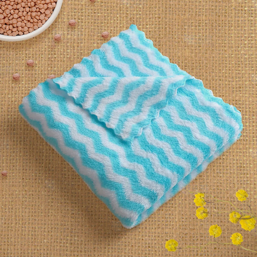 Pet absorbent towel, dog bath towel, strong quick drying large thick bath towel, cat specific bath towel.